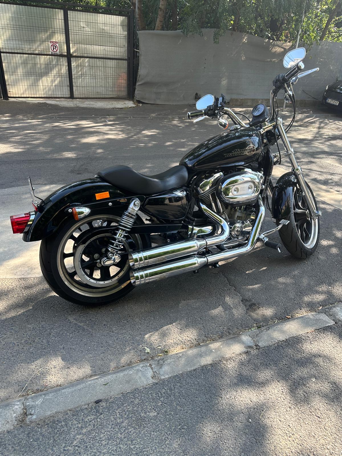 Harley Davidson XL 883 Sportster Super Low