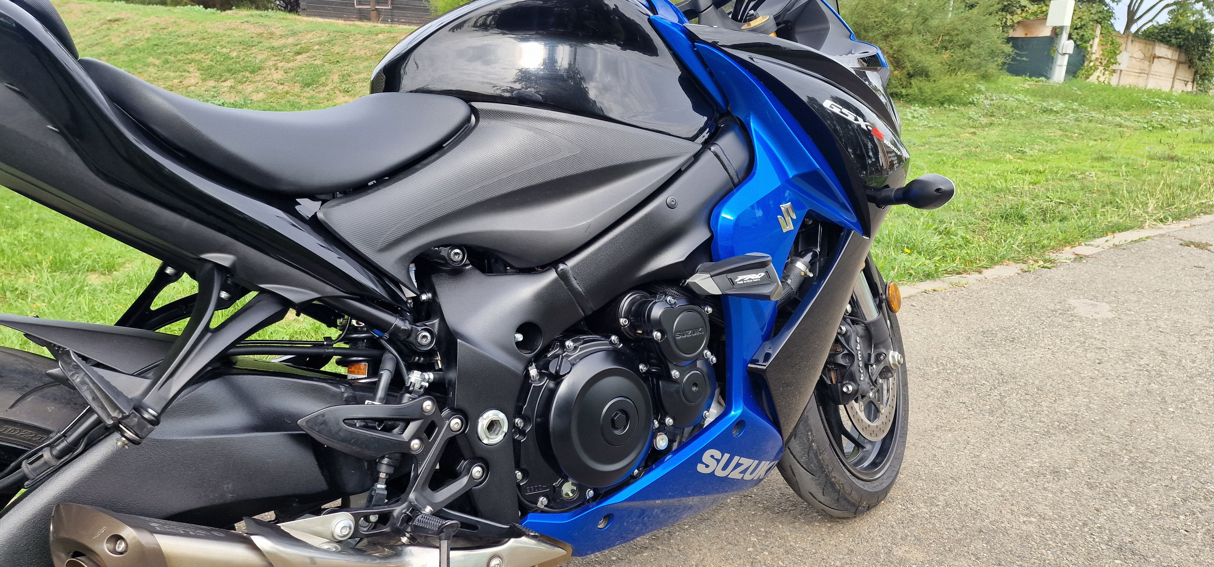 Vand Suzuki GSX-S1000F aproape NOU 5275 km reali