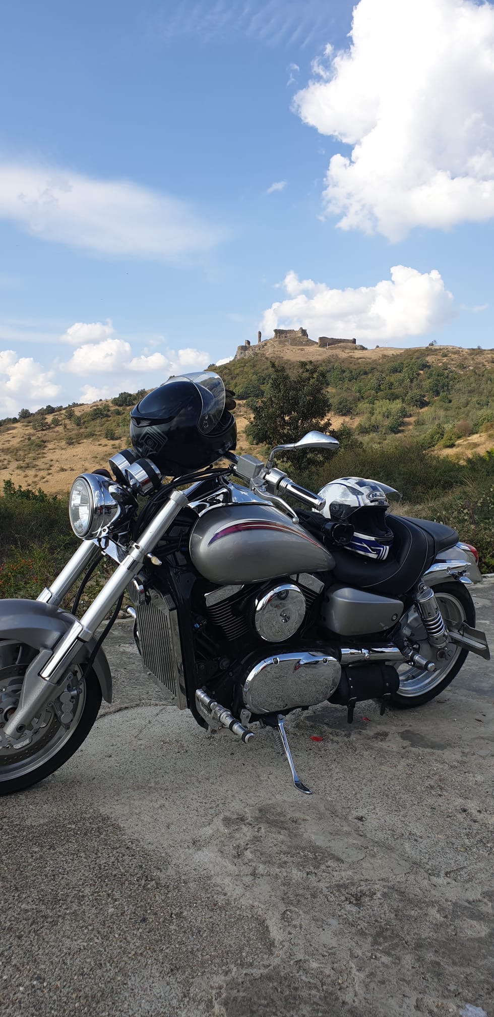 Vând KAWASAKI VN 1500